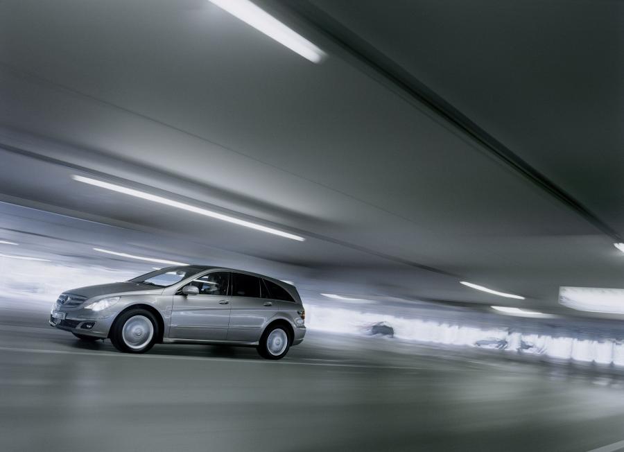 Mercedes-Benz R-Class 2006 года  (фото 91 из 331)
